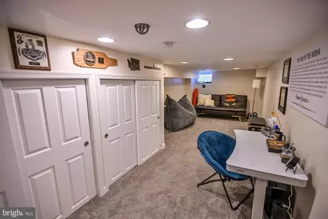 Entry Way - 1722 Patapsco St, Baltimore, MD 21230 photo 9 of 11