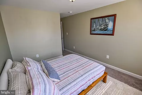 Bedroom - 1722 Patapsco St, Baltimore, MD 21230 photo 6 of 6