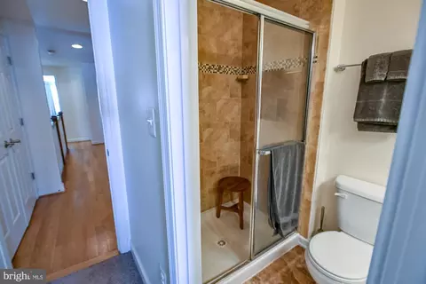 Entry Way - 1722 Patapsco St, Baltimore, MD 21230 photo 7 of 11