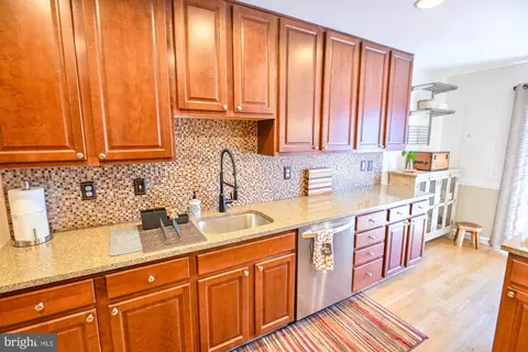 Kitchen - 1722 Patapsco St, Baltimore, MD 21230 photo 2 of 8