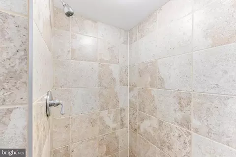 505 E Fort Ave, Baltimore, MD 21230 photo 32