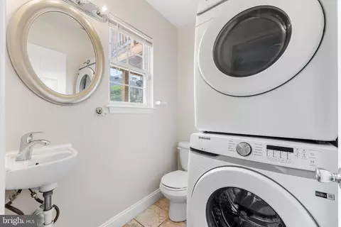 505 E Fort Ave, Baltimore, MD 21230 photo 12