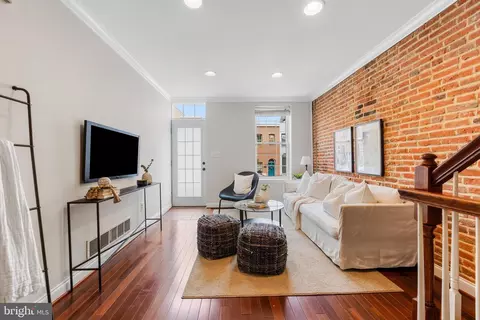 505 E Fort Ave, Baltimore, MD 21230 photo 4