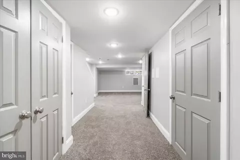 Entry Way - 848 Whitmore Ave, Baltimore, MD 21216 photo 11 of 15