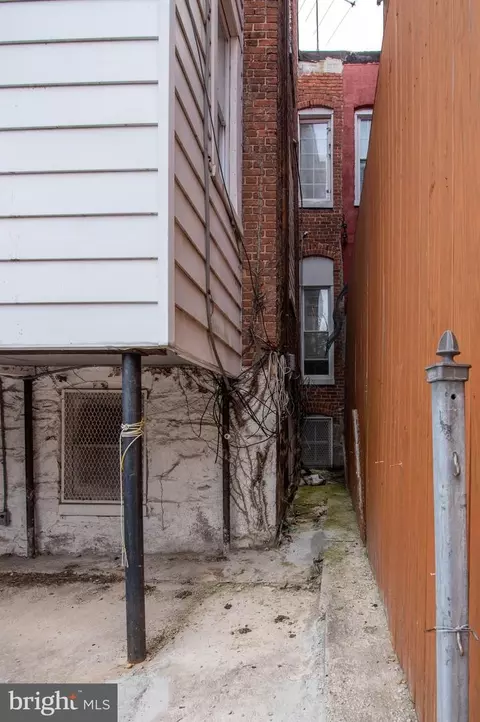 Exterior - 529 E 41st St, Baltimore, MD 21218 photo 4 of 4
