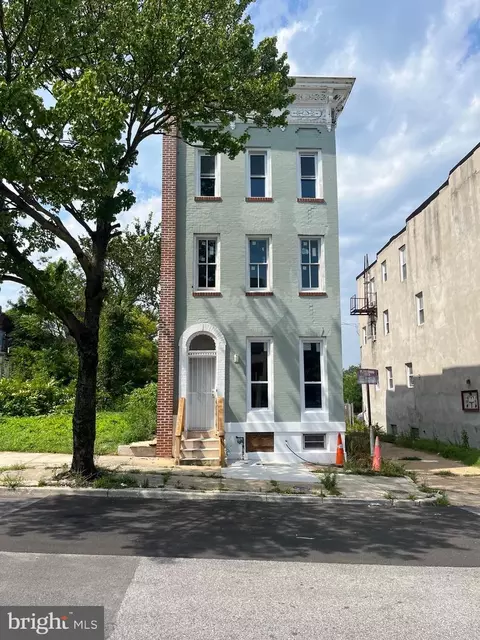 Exterior - 1720 Harlem Ave, Baltimore, MD 21217 photo 2 of 4