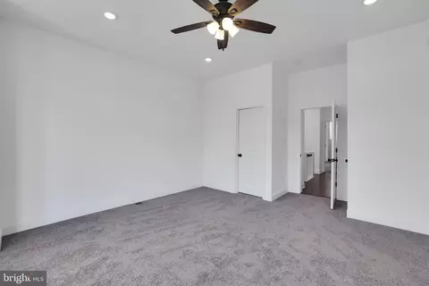 2212 Brookfield Ave, Baltimore, MD 21217 photo 39