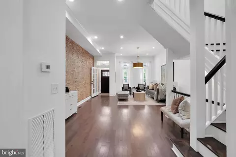 2212 Brookfield Ave, Baltimore, MD 21217 photo 11