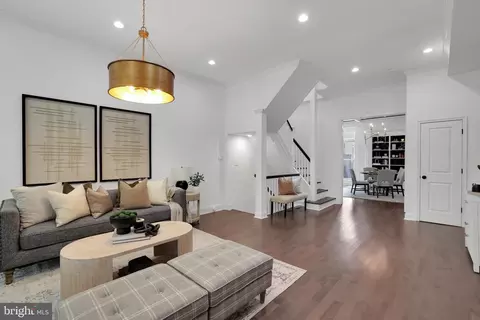 2212 Brookfield Ave, Baltimore, MD 21217 photo 6