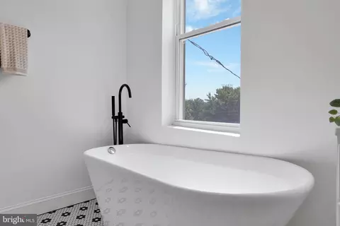 2212 Brookfield Ave, Baltimore, MD 21217 photo 55