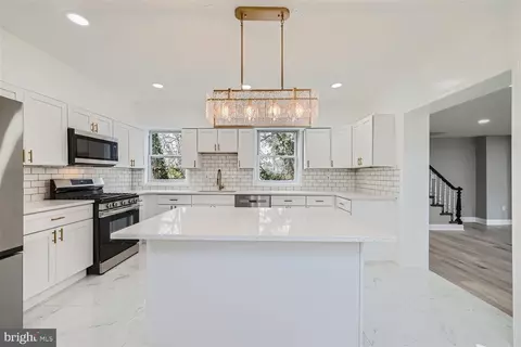 3303 Hamilton Ave, Baltimore, MD 21214