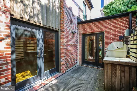 Exterior - 711 William St, Baltimore, MD 21230 photo 7 of 7