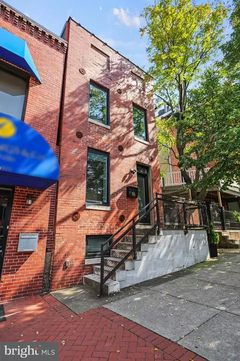 Exterior - 711 William St, Baltimore, MD 21230 photo 3 of 7