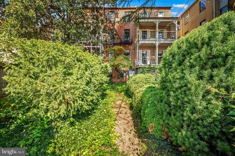Exterior - 207 W Lanvale St, Baltimore, MD 21217 photo 6 of 8