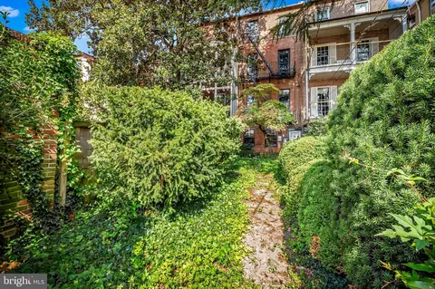 Exterior - 207 W Lanvale St, Baltimore, MD 21217 photo 7 of 8