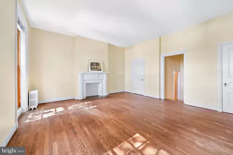 Living - 207 W Lanvale St, Baltimore, MD 21217 photo 6 of 11