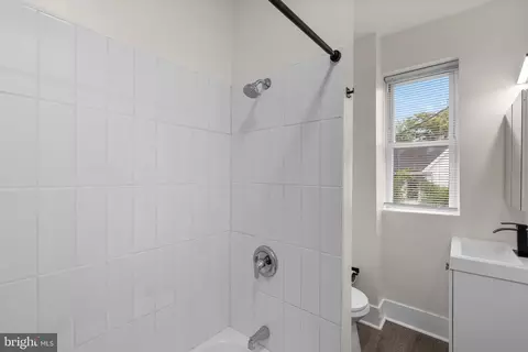Bath - 3600 Old Frederick Rd, Baltimore, MD 21229 photo 4 of 5