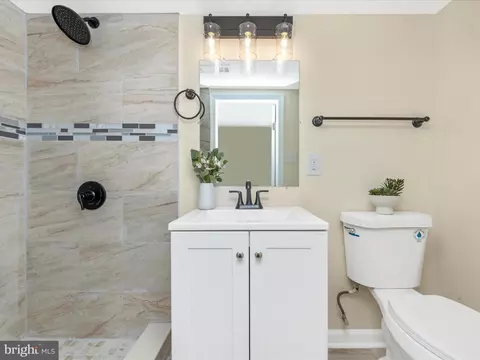 2803 Waldorf Ave, Baltimore, MD 21215 photo 37