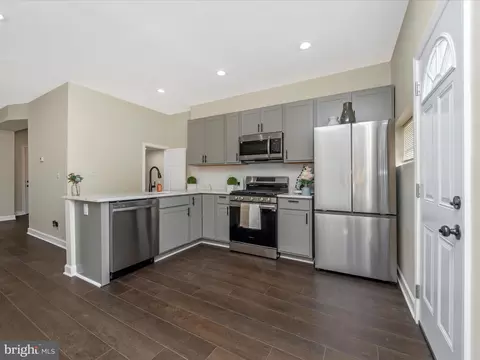 2803 Waldorf Ave, Baltimore, MD 21215 photo 12