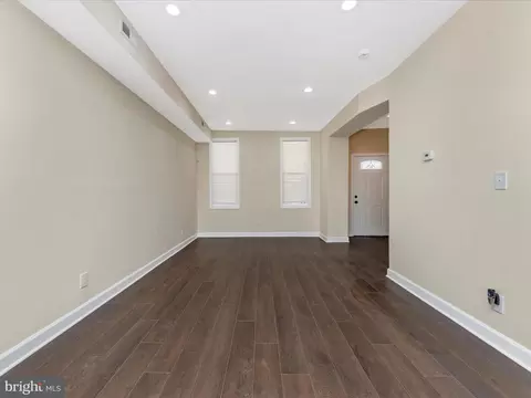 2803 Waldorf Ave, Baltimore, MD 21215 photo 4