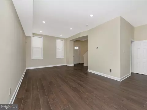 2803 Waldorf Ave, Baltimore, MD 21215 photo 9