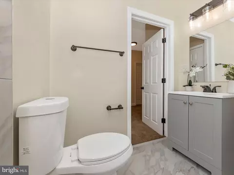 2803 Waldorf Ave, Baltimore, MD 21215 photo 26
