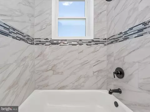 2803 Waldorf Ave, Baltimore, MD 21215 photo 25