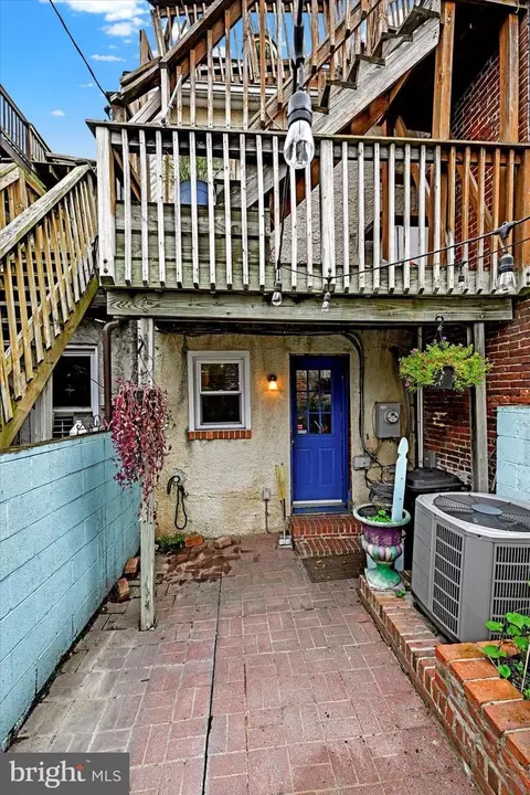 Exterior - 17 12 S Castle St, Baltimore, MD 21231 photo 7 of 7
