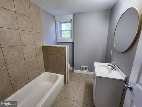 Bath - 3143 Baker St, Baltimore, MD 21216 photo 1 of 1