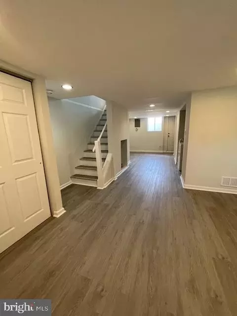Entry Way - 2914 Rayshire Rd, Baltimore, MD 21230 photo 3 of 3