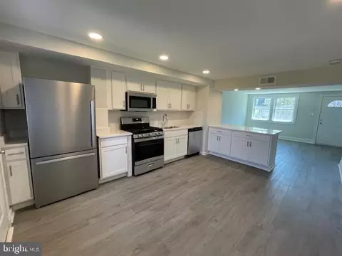 Kitchen - 2914 Rayshire Rd, Baltimore, MD 21230 photo 3 of 3