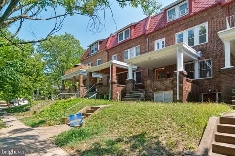 225 E 33rd St, Baltimore, MD 21218 photo 29