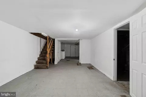 225 E 33rd St, Baltimore, MD 21218 photo 38