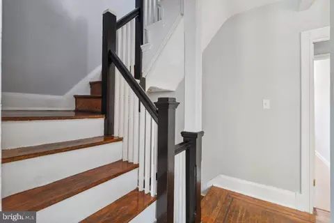225 E 33rd St, Baltimore, MD 21218 photo 27