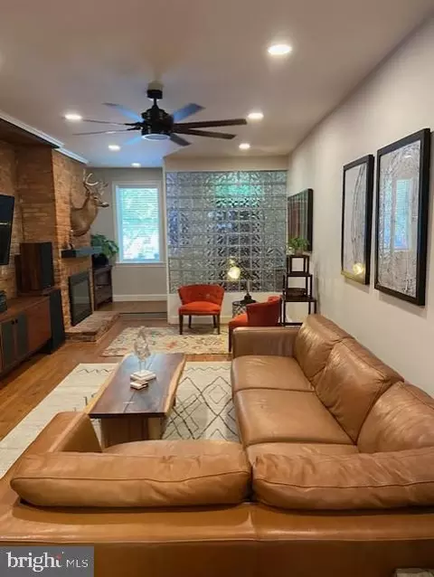 611 S Wolfe St S, Baltimore, MD 21231