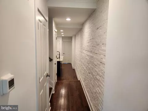 Entry Way - 2112 E Fayette St, Baltimore, MD 21231 photo 2 of 8