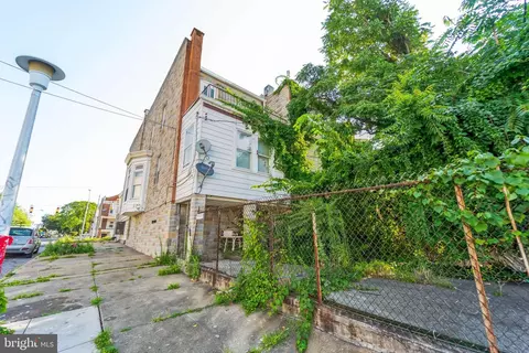 2545 Edmondson Ave, Baltimore, MD 21223 photo 3