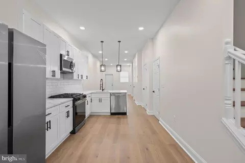 702 E 21st St, Baltimore, MD 21218 photo 6
