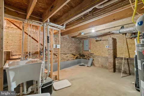2145 Division St, Baltimore, MD 21217 photo 24