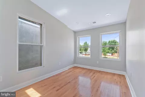 2145 Division St, Baltimore, MD 21217 photo 21