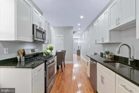 2139 Division St, Baltimore, MD 21217 photo 12