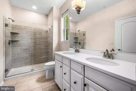 1907 E Clement St, Baltimore, MD 21230 photo 25