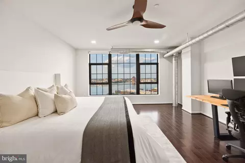 Bedroom - 1200 Steuart St #1912, Baltimore, MD 21230 photo 3 of 8