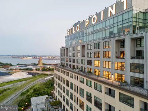 View/Area - 1200 Steuart St #1912, Baltimore, MD 21230 photo 4 of 12