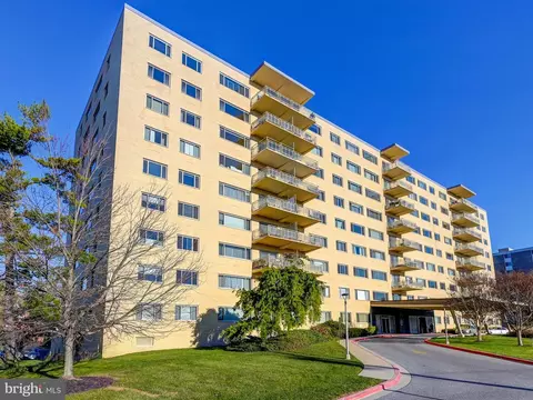 7121 Park Heights Ave #201, Baltimore, MD 21215
