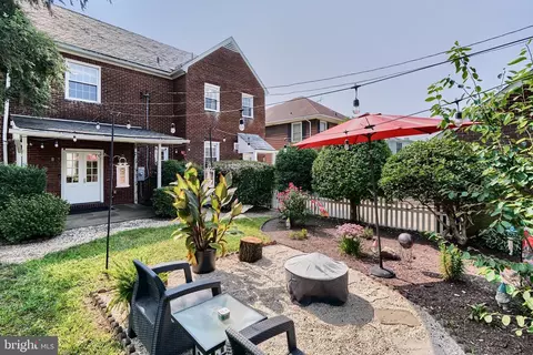 Exterior - 3600 Denison Rd, Baltimore, MD 21215 photo 4 of 8