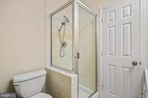 Bath - 3 N Glover St, Baltimore, MD 21224 photo 2 of 2