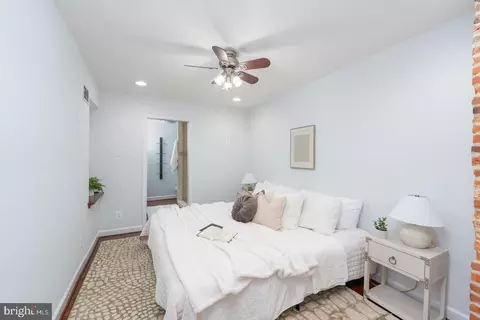 Bedroom - 1514 Marshall St, Baltimore, MD 21230 photo 1 of 5