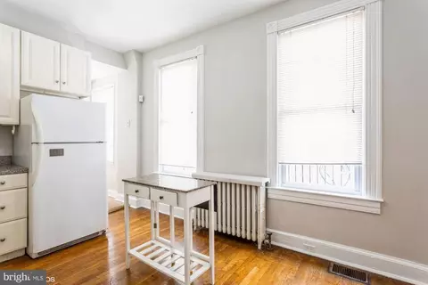 Entry Way - 27 Ostend St E, Baltimore, MD 21230 photo 2 of 7