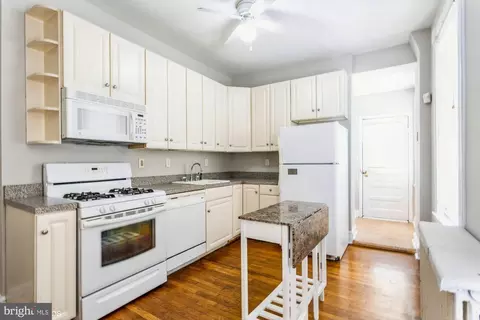 Kitchen - 27 Ostend St E, Baltimore, MD 21230 photo 1 of 1